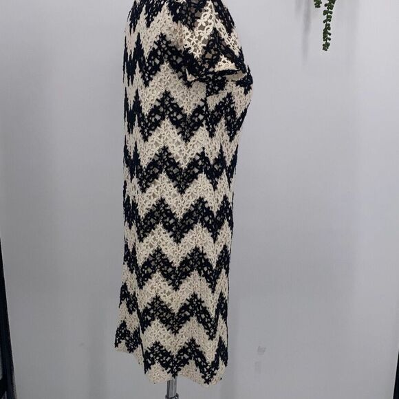 TALBOTS Black White Chevron Lace‎ Short Sleeve MIDI Dress Crochet 4P - Picture 7 of 16